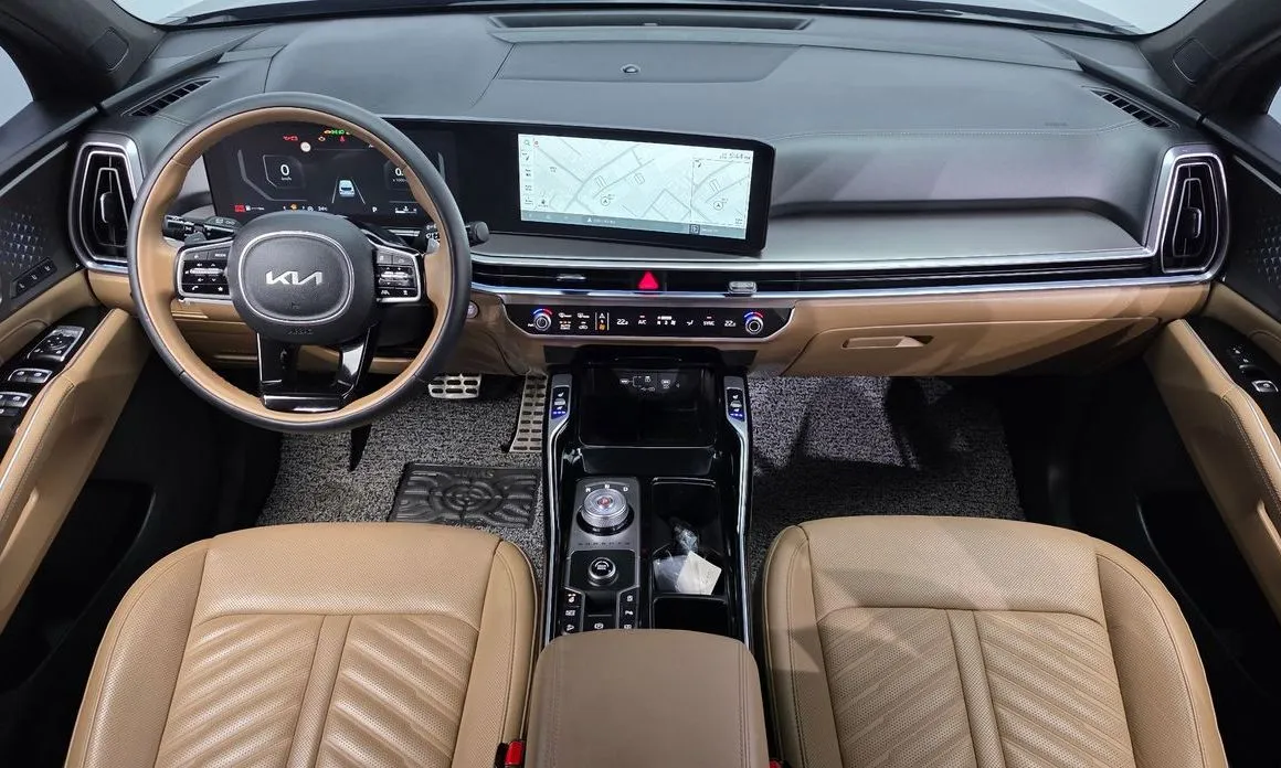 Kia Sorento — фото 10