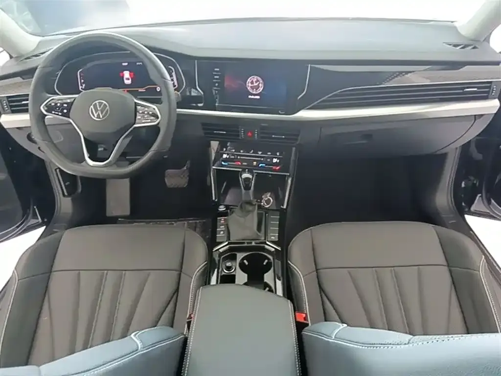 Volkswagen Passat — фото 6