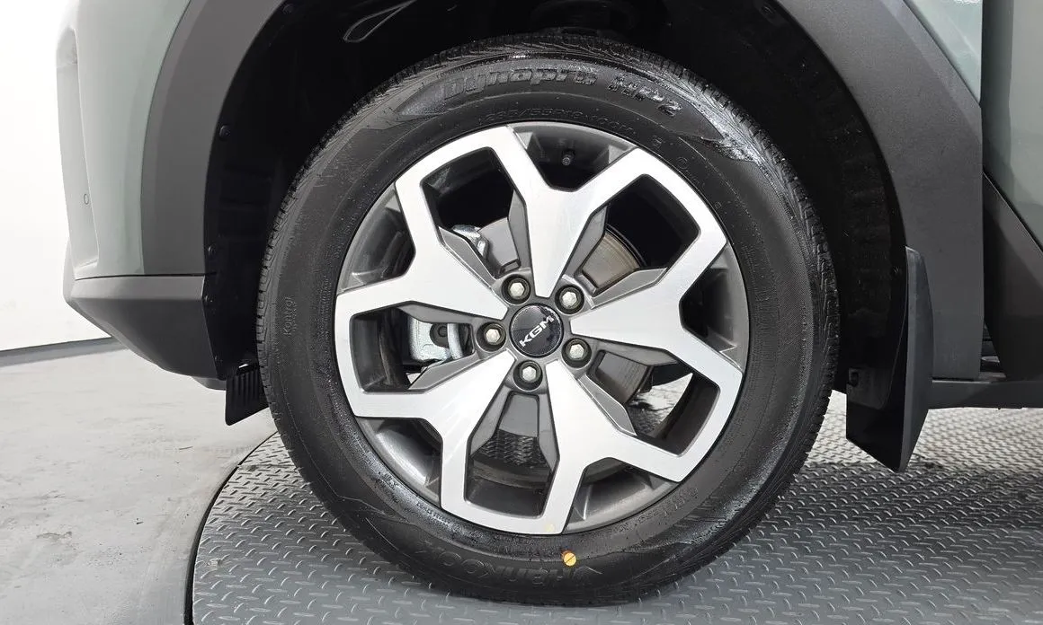 KG Mobility (Ssangyong) Torres — фото 9