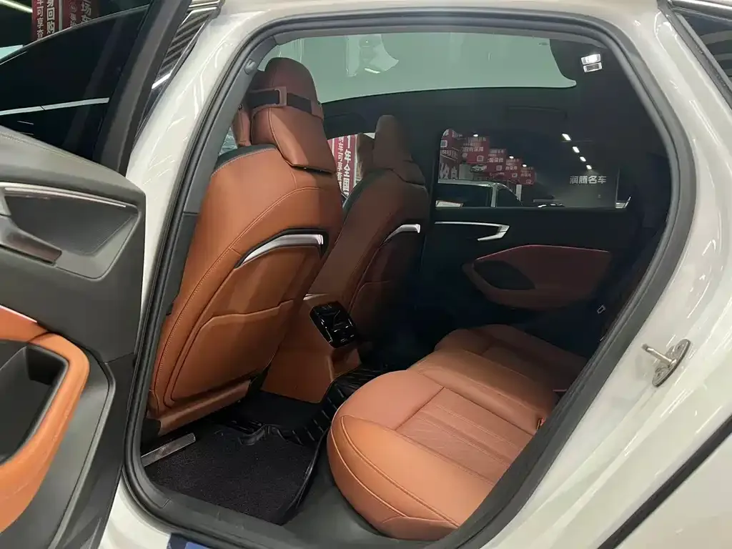 Audi A5L 2025 из CN, фото 2