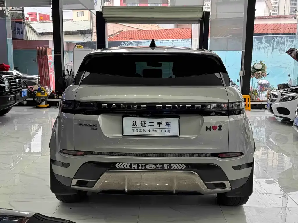 Land Rover Evoque — фото 10