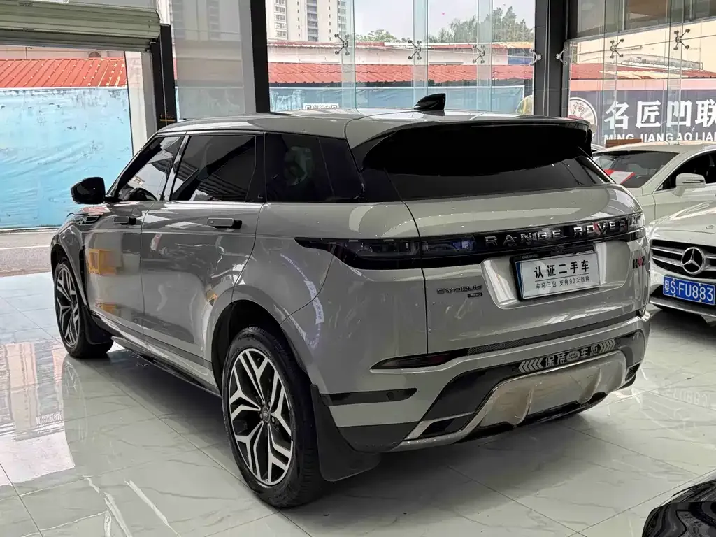 Land Rover Evoque — фото 8