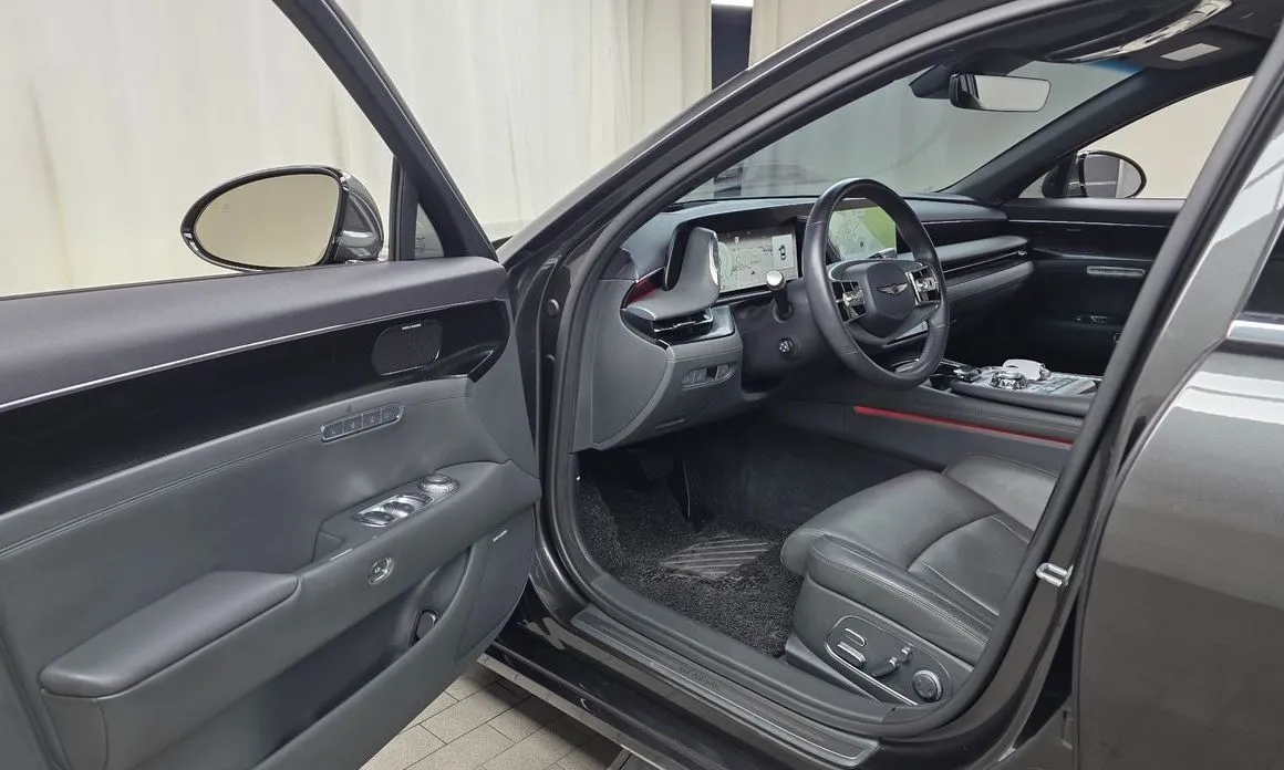 Genesis G90 2022 из KR, фото 7