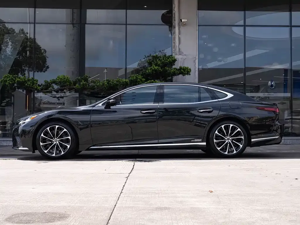 Lexus LS 2021 из CN, фото 4