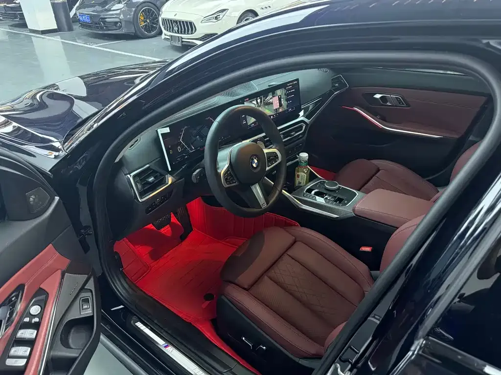 BMW 3 Series 2024 из CN, фото 8