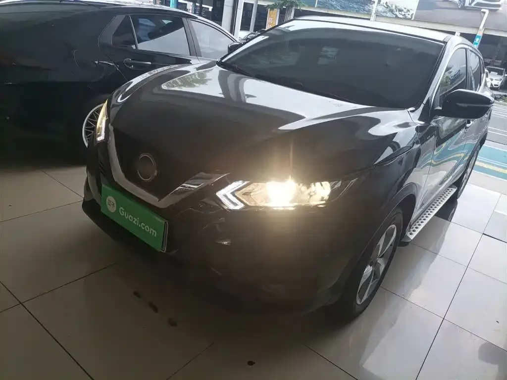 Nissan Qashqai 2023 из CN, фото 2