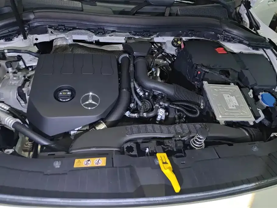 Mercedes-Benz GLA — фото 7