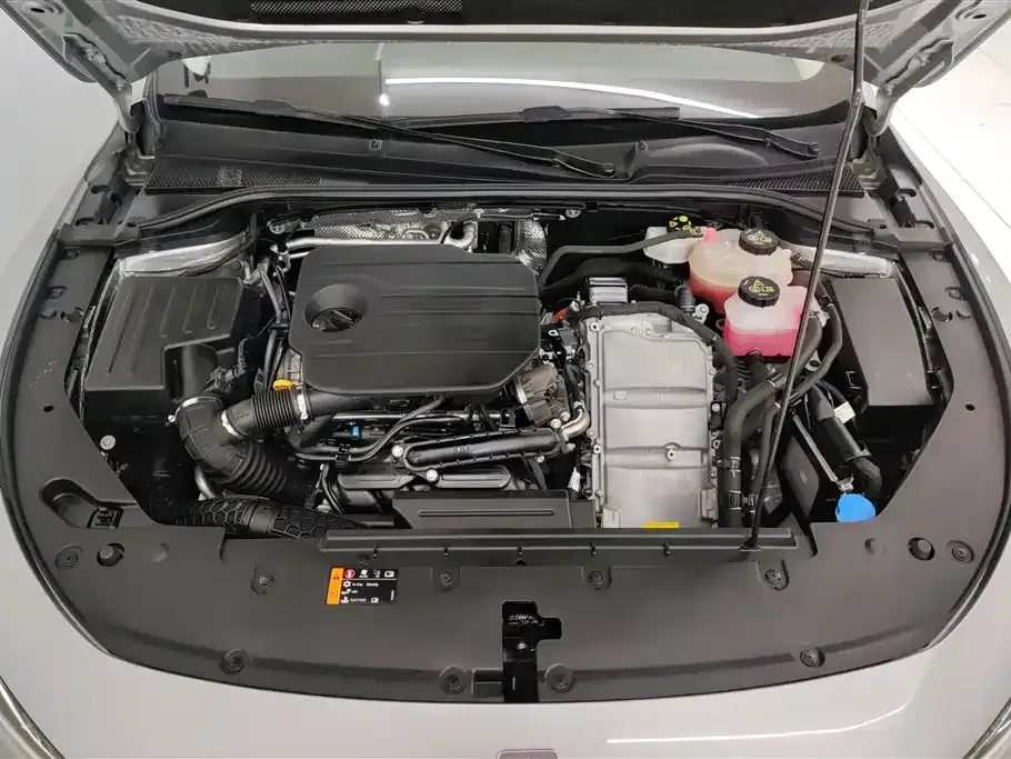 Roewe D7 2023 из CN, фото 8