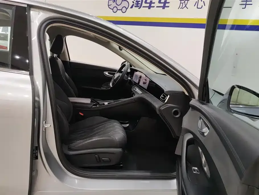 Roewe D7 2023 из CN, фото 4