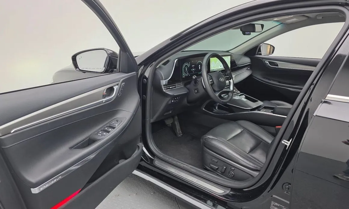 Hyundai Grandeur 2023 из KR, фото 8