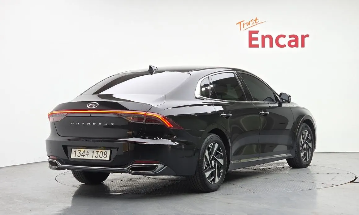 Hyundai Grandeur 2023 из KR, фото 4