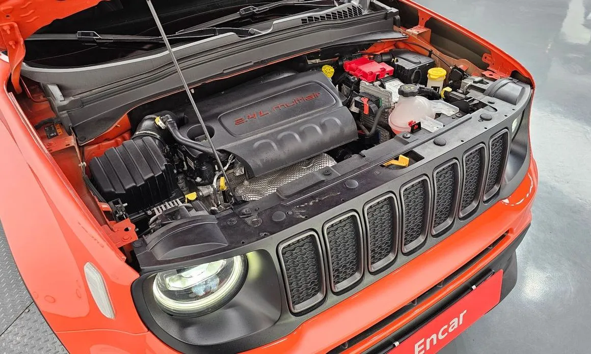 Jeep Renegade 2021 из KR, фото 6