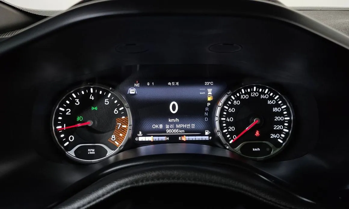 Jeep Renegade 2021 из KR, фото 3