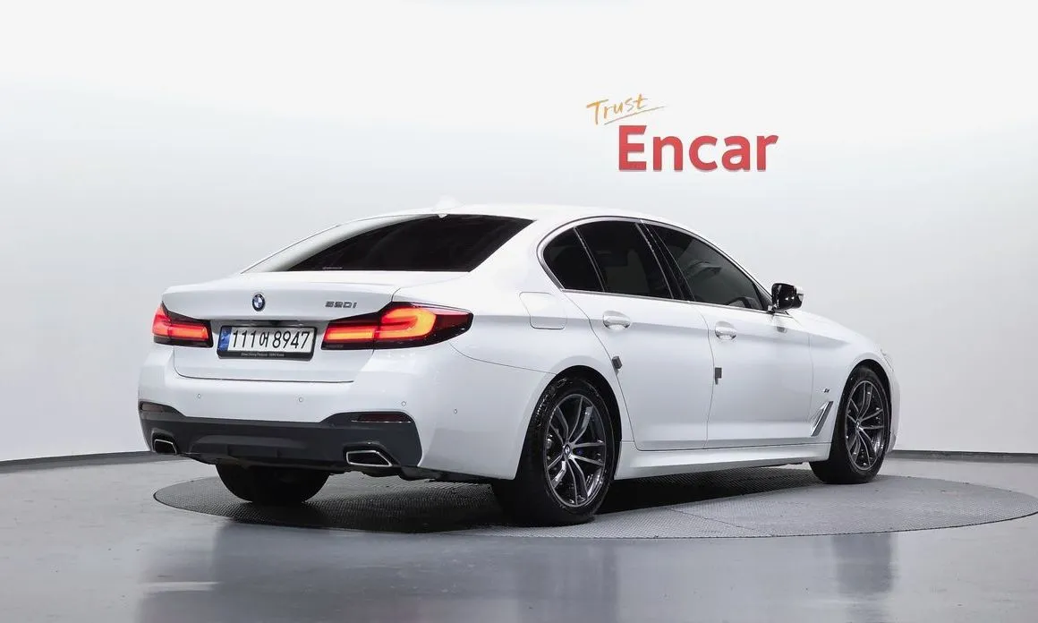 BMW 5-Series 2022 из KR, фото 4