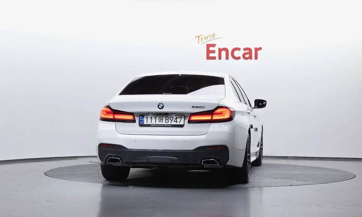 BMW 5-Series 2022 из KR, фото 5