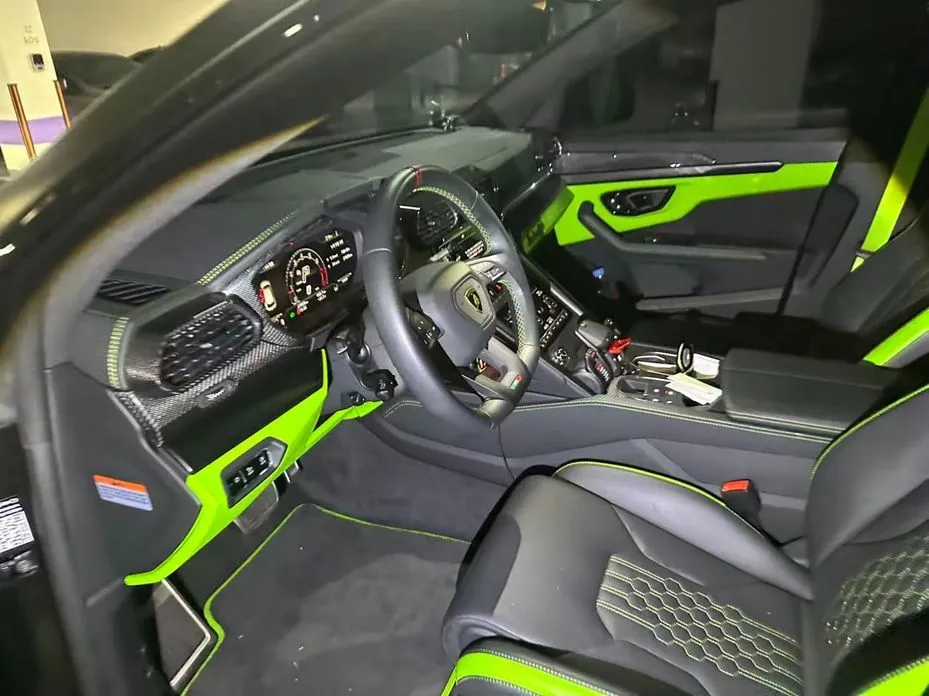 Lamborghini Urus 2023 из KR, фото 10