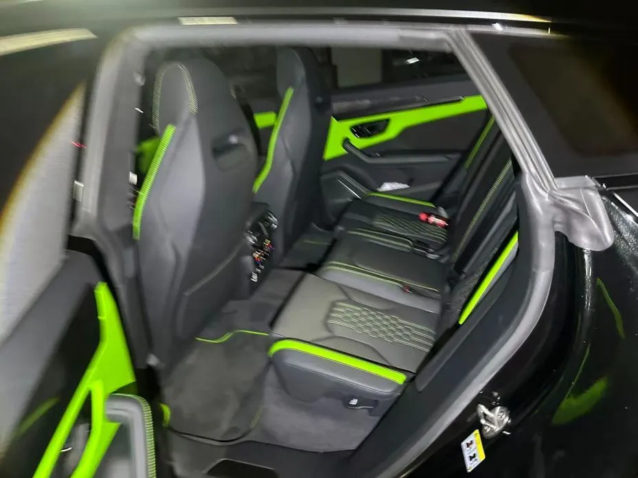Lamborghini Urus 2023 из KR, фото 6