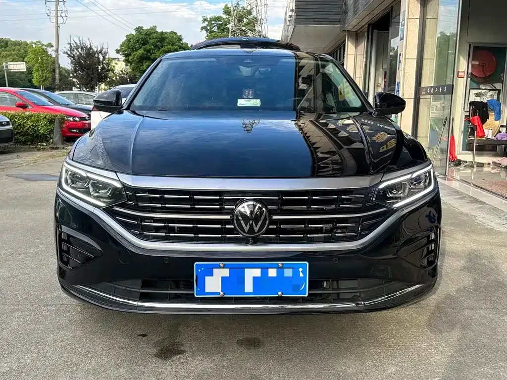 Volkswagen Passat — фото 4