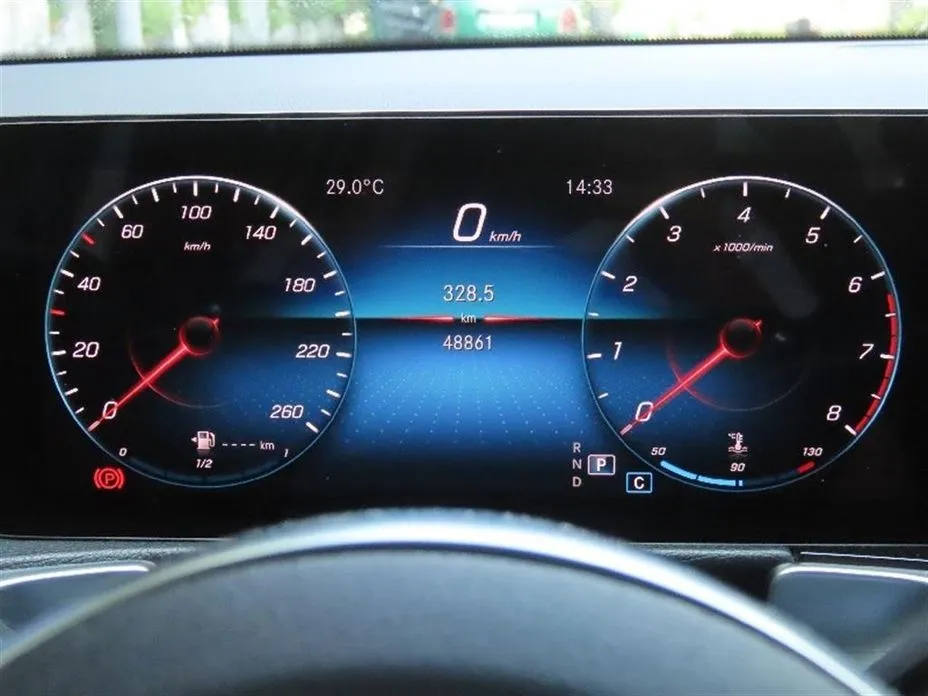 Mercedes-Benz GLB-Class 2023 из KR, фото 4