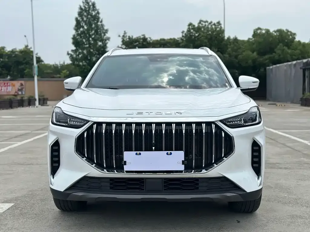 Jetour X70 PLUS — фото 10