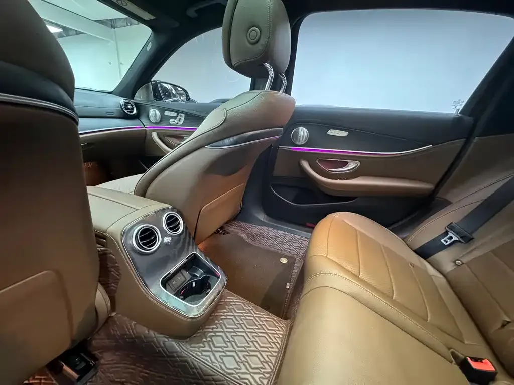 Mercedes-Benz E-Class 2021 из CN, фото 3