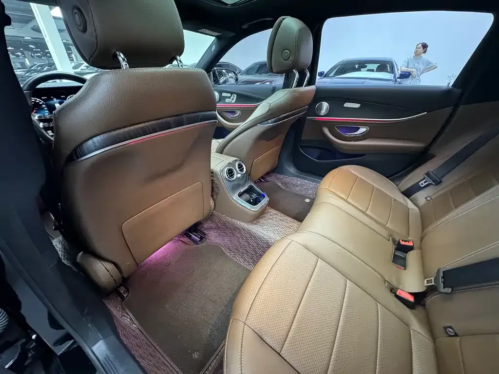 Mercedes-Benz E-Class 2021 из CN, фото 2