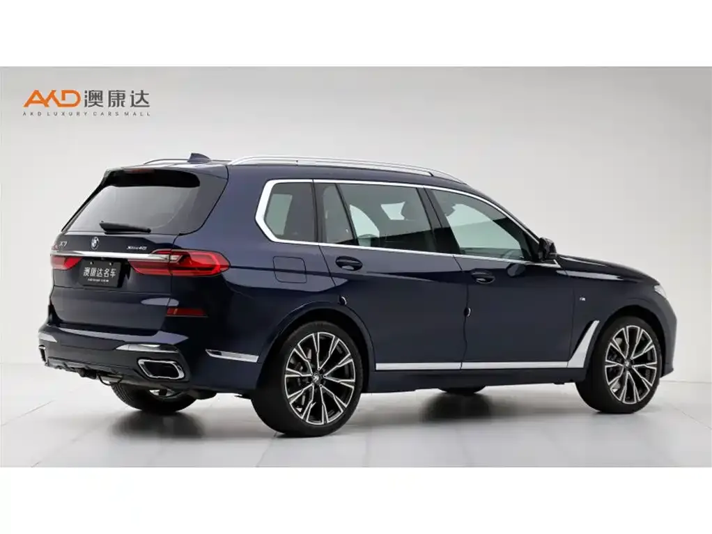 BMW X7 — фото 2