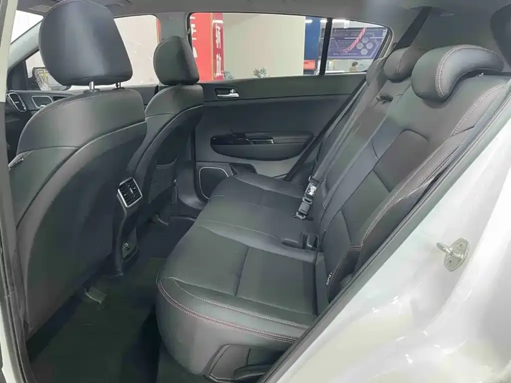 Kia KX5 2022 из CN, фото 4