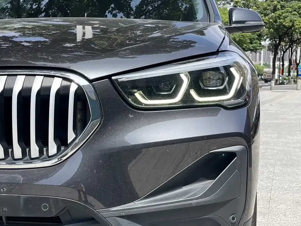 BMW X1 — фото 7