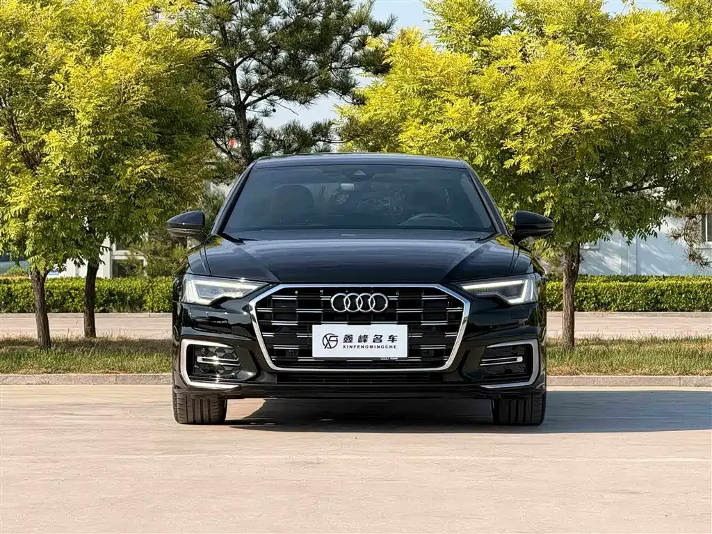 Audi A6L — фото 10