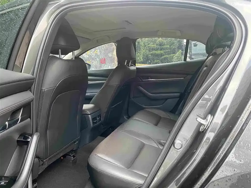 Mazda 3 Axela 2022 из CN, фото 5