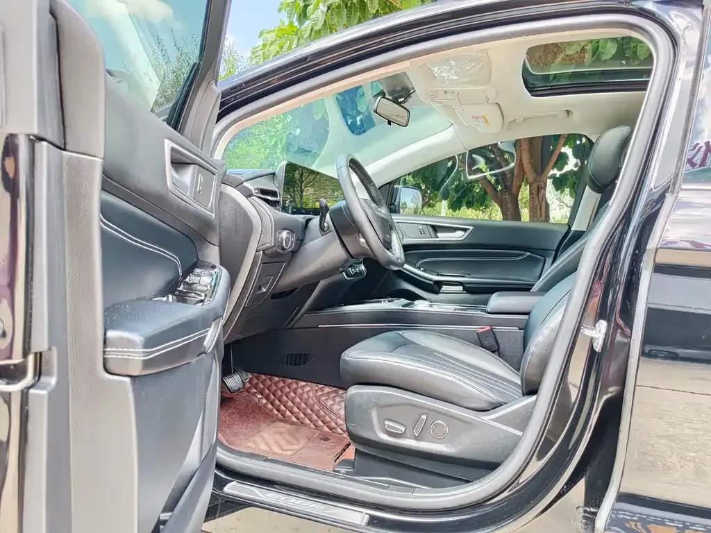 Ford Edge — фото 2