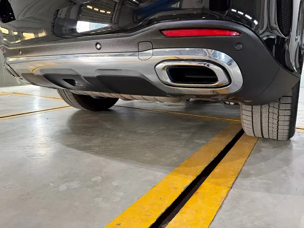 Mercedes-Benz GLE New Energy 2021 из CN, фото 3