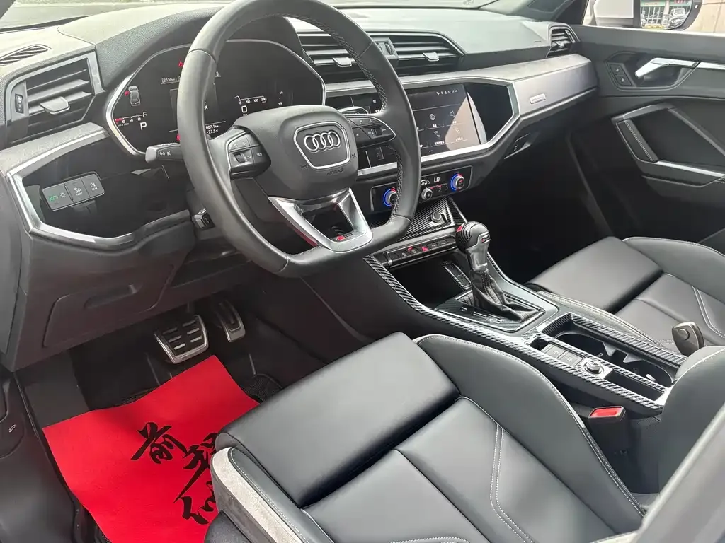 Audi Q3 2023 из CN, фото 8