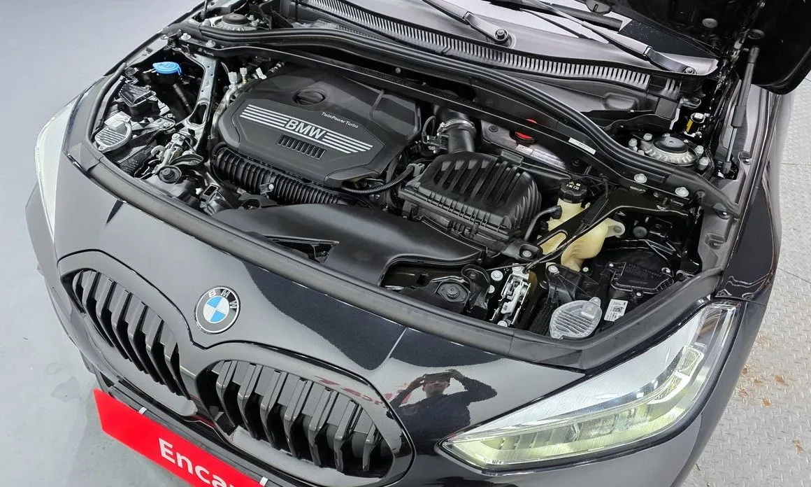 BMW 1-Series 2024 из KR, фото 8