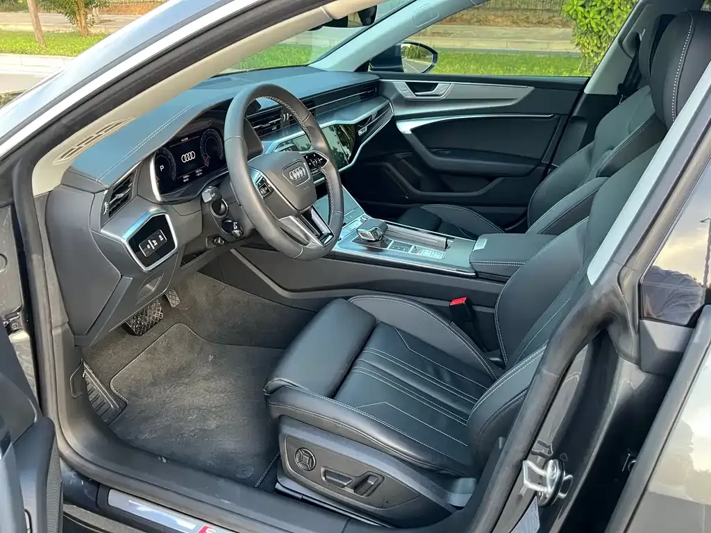 Audi A7 — фото 5