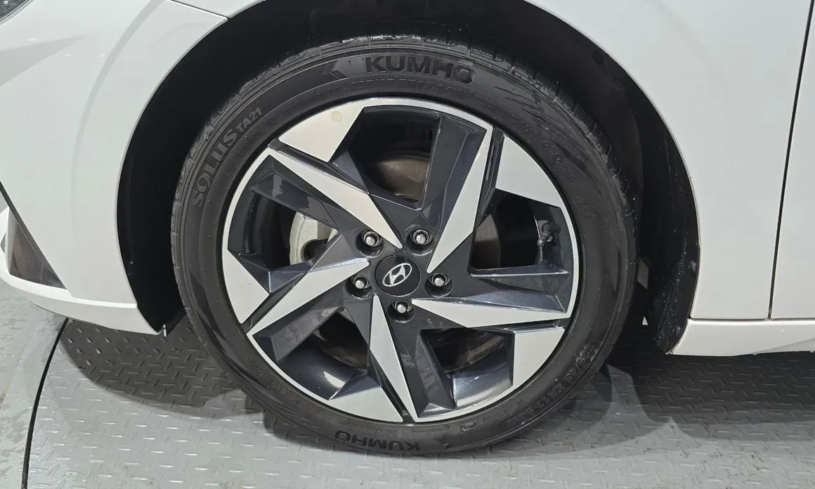 Hyundai AVANTE 2023 из KR, фото 8