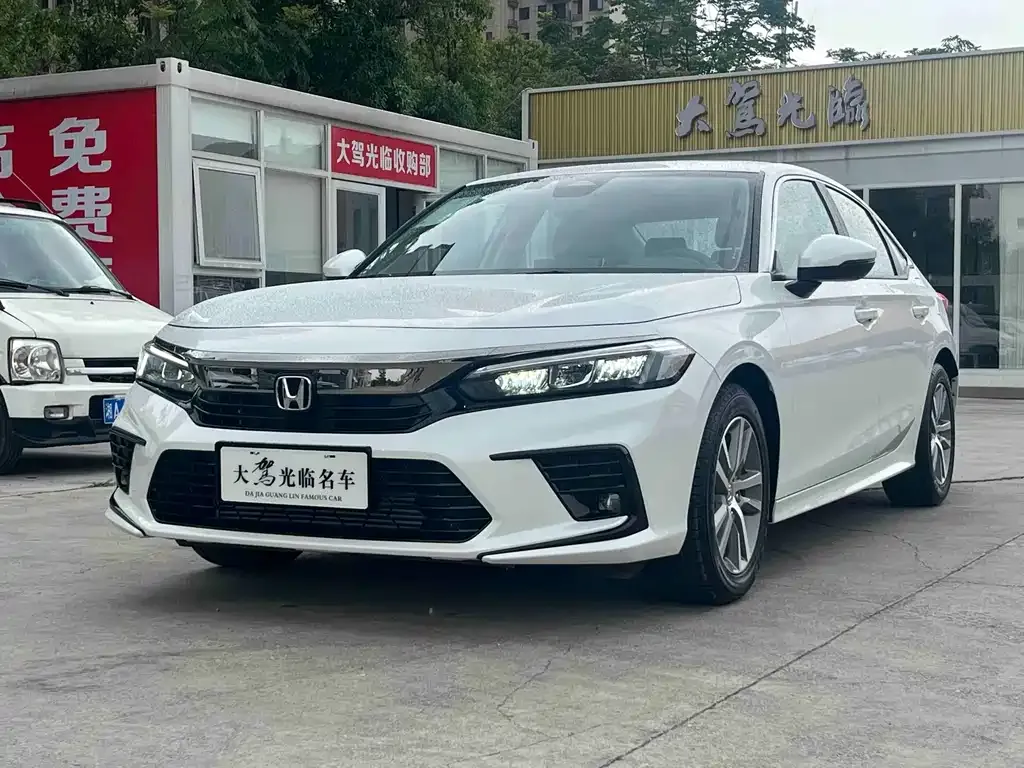 Honda Civic — фото 1