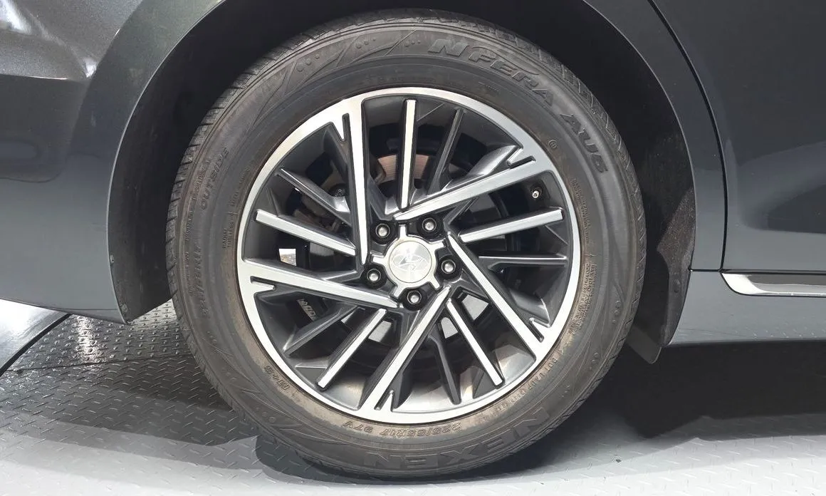 Hyundai Grandeur — фото 10