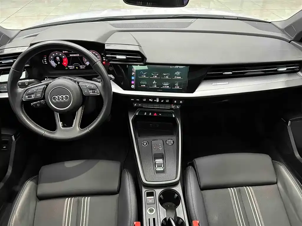 Audi A3 — фото 3
