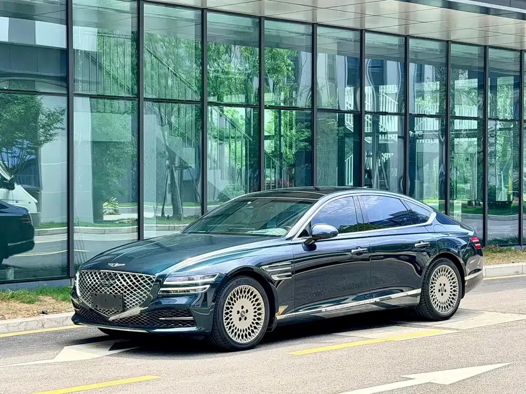 Genesis G80 — фото 1