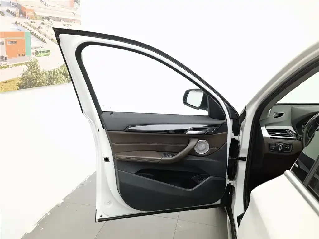 BMW X1 2021 из CN, фото 6