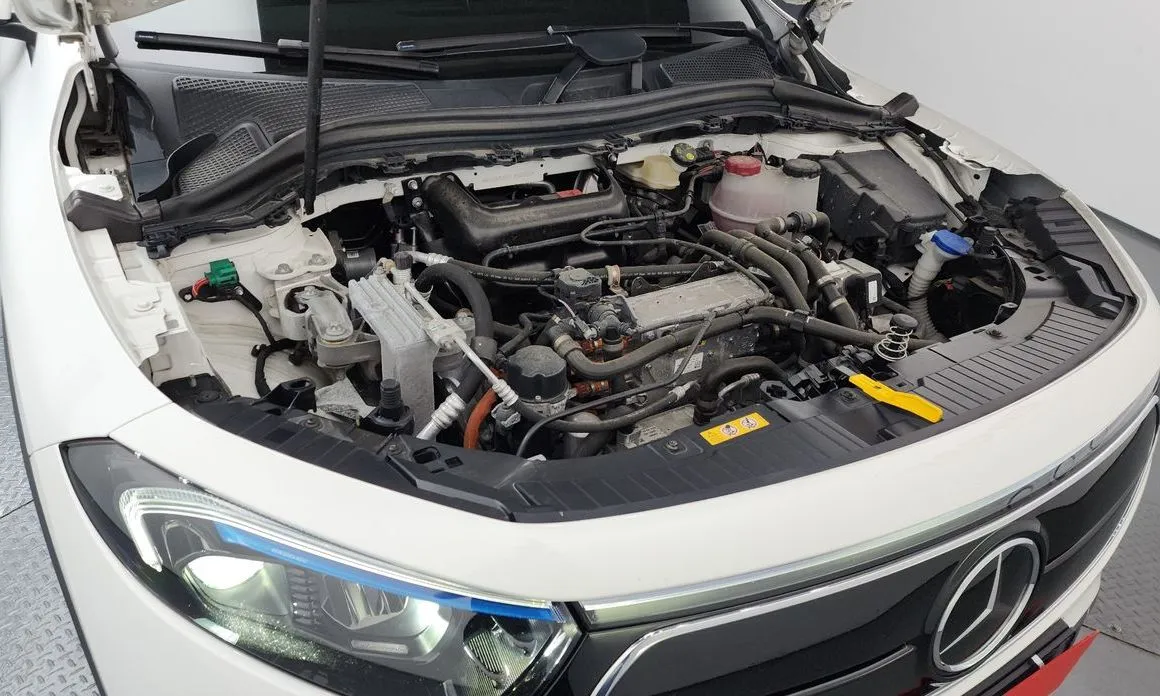 Mercedes-Benz EQA 2023 из KR, фото 6