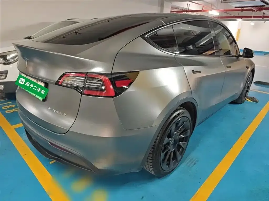Tesla Model Y — фото 3