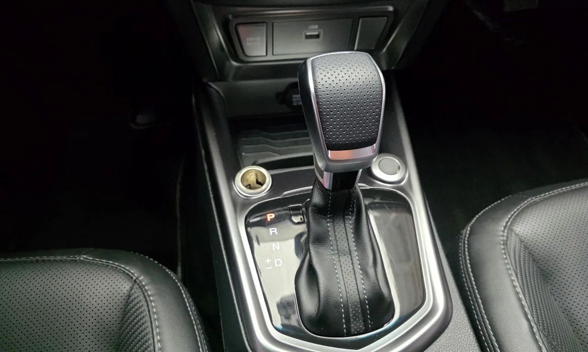 KG Mobility (Ssangyong) TIBOLI 2025 из KR, фото 10