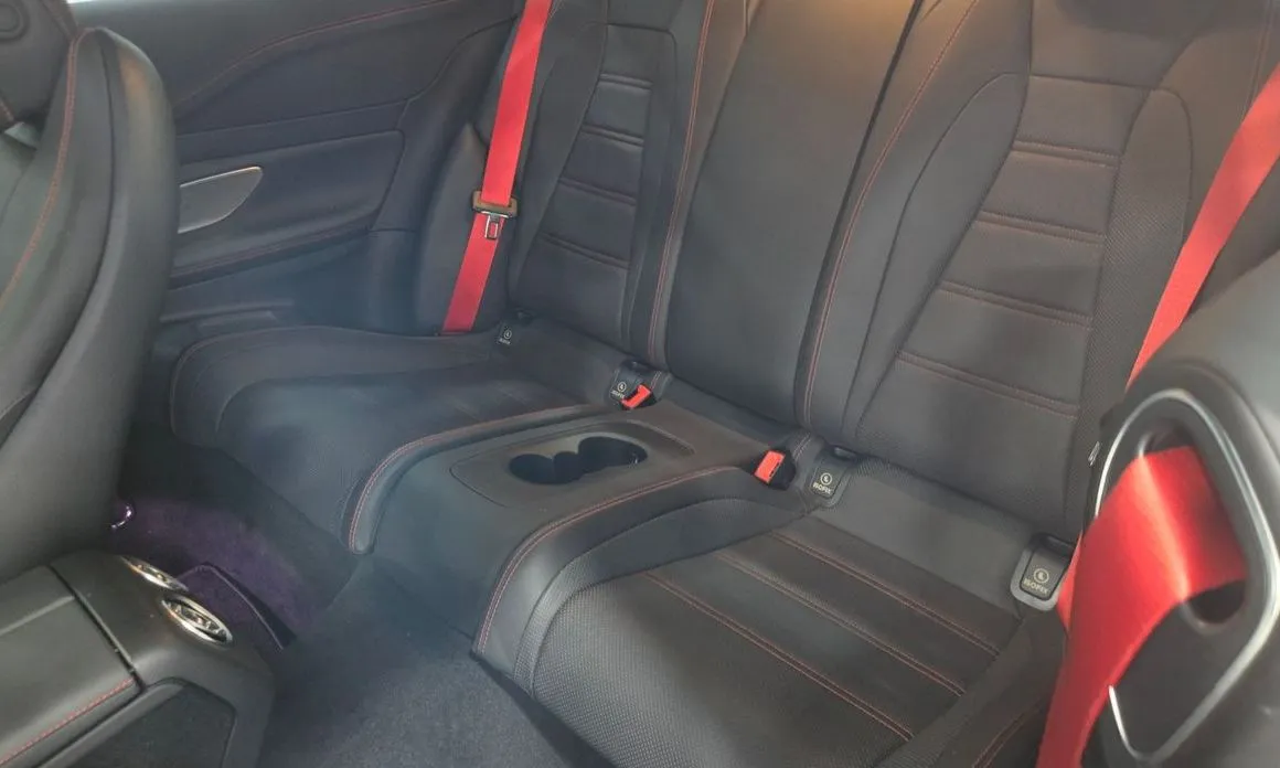 Mercedes-Benz E-Class 2021 из KR, фото 2
