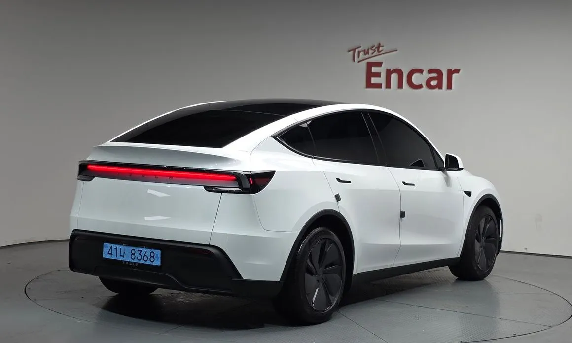 Tesla Model Y 2025 из KR, фото 5