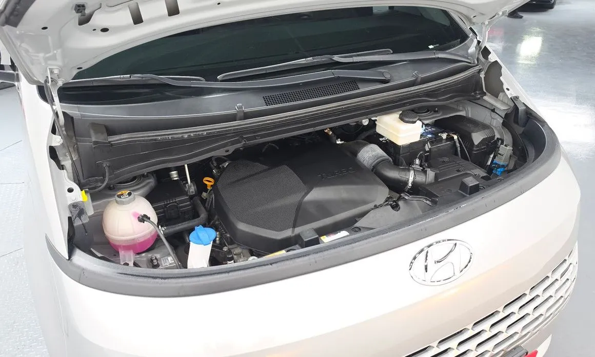 Hyundai Staria — фото 10