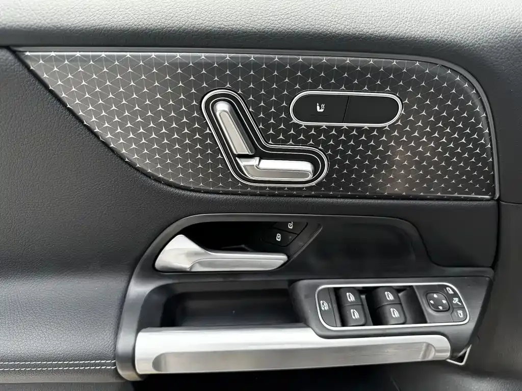 Mercedes-Benz EQB 2026 из CN, фото 9