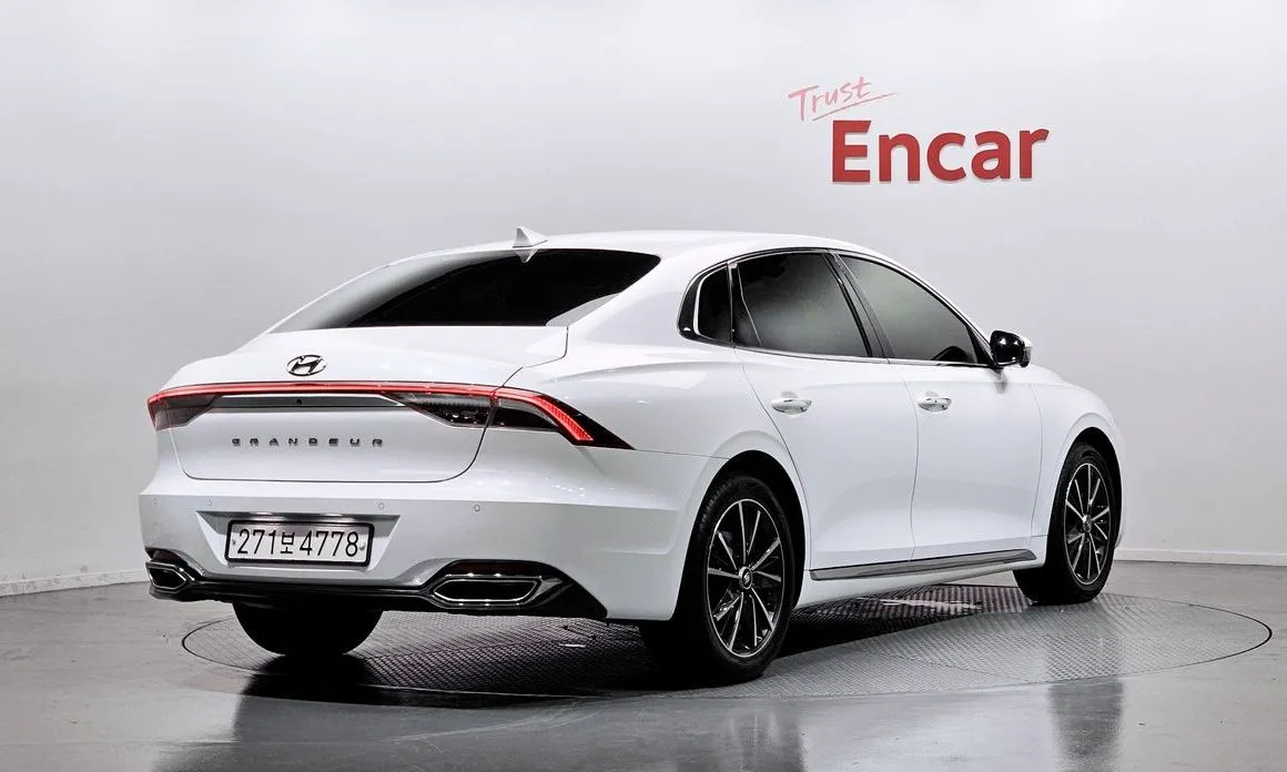 Hyundai Grandeur 2022 из KR, фото 6